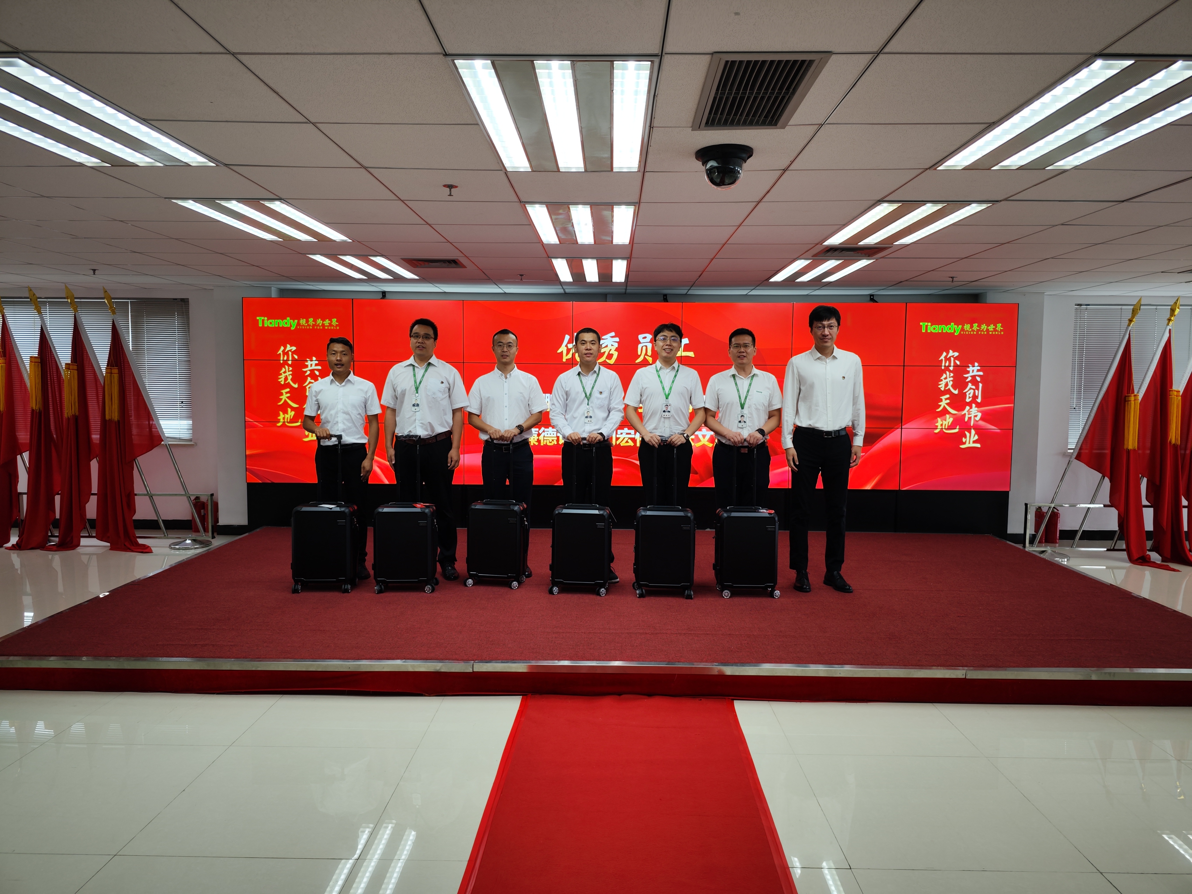 s36沙龙会 - 要玩就玩沙龙会